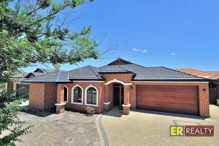 31 Kyneton Parkway, Aveley WA 6069