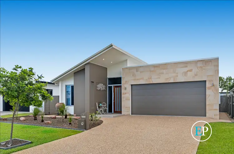 6 Stableford Grove (FAIRWAYS ESTATE), Rosslea QLD 4812