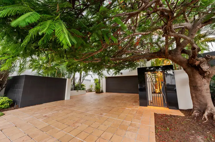 Third view of Homely house listing, 4 La Scala Court, Isle Of Capri QLD 4217