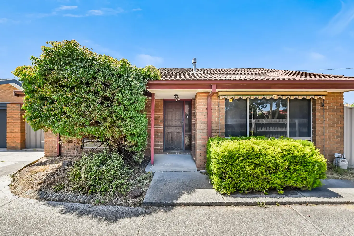 Main view of Homely unit listing, 1/37 Ivan Crescent, Hampton Park VIC 3976