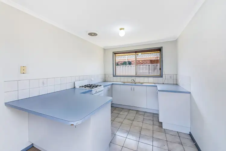 Sixth view of Homely unit listing, 1/37 Ivan Crescent, Hampton Park VIC 3976