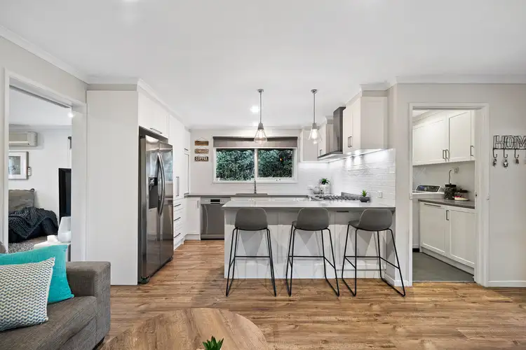 Sixth view of Homely house listing, 2 Kemp Court, Rowville VIC 3178