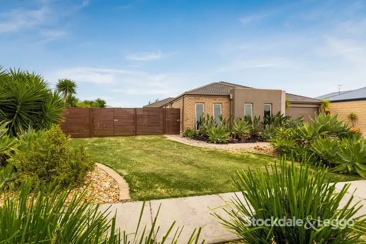 Second view of Homely house listing, 8 Supreme Close, Koo Wee Rup VIC 3981