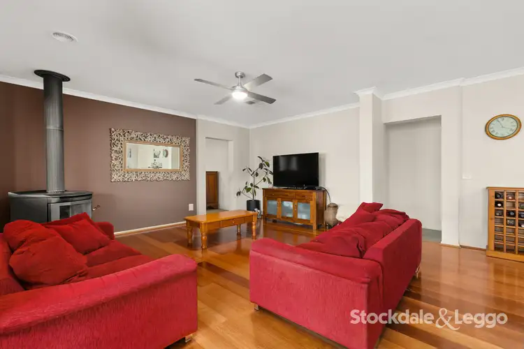 Fourth view of Homely house listing, 8 Supreme Close, Koo Wee Rup VIC 3981