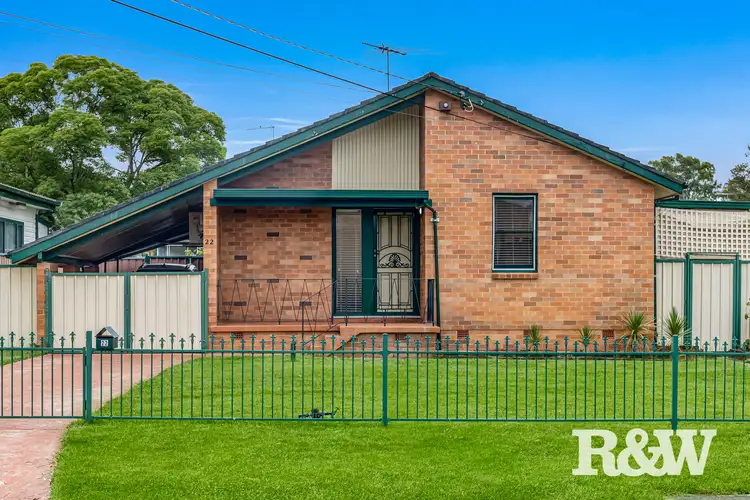 22 Melanesia Avenue, Lethbridge Park NSW 2770