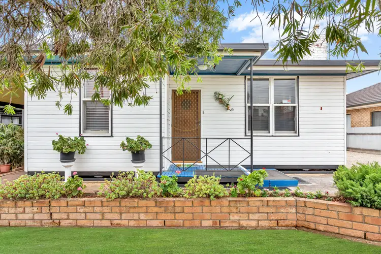 9 Limbert Avenue, Seacombe Gardens SA 5047