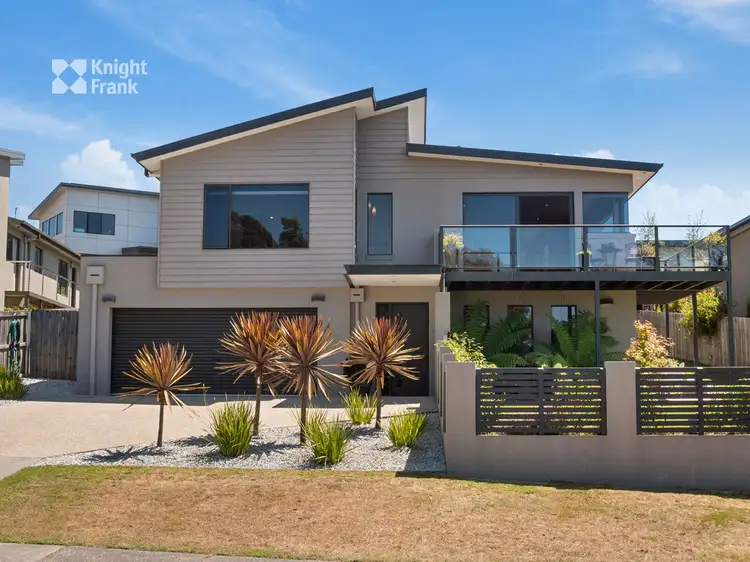 84 Suncoast Drive, Blackmans Bay TAS 7052