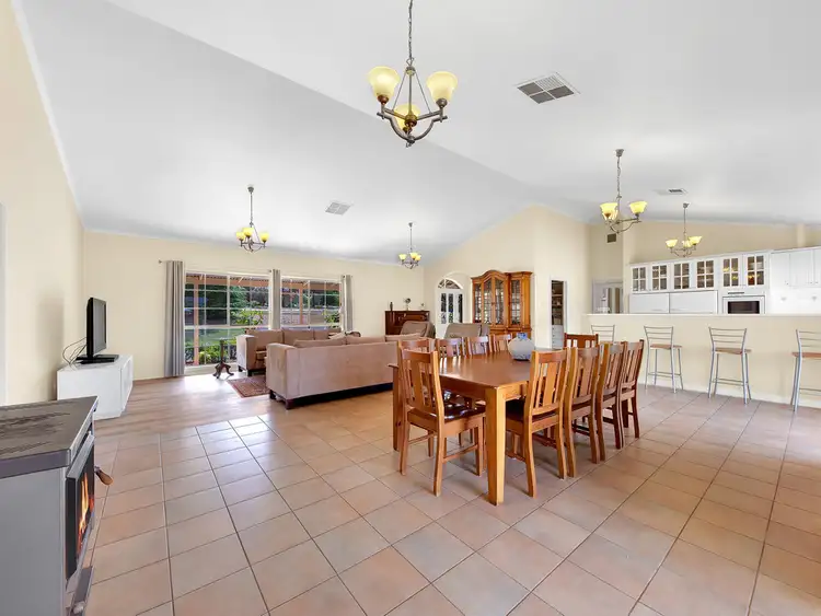 Sixth view of Homely house listing, 37 Willow Way, Table Top NSW 2640