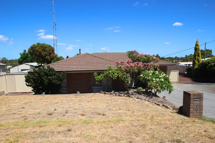 25 Hesse St, Waroona WA 6215