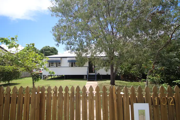 102 Queens Road, Hermit Park QLD 4812