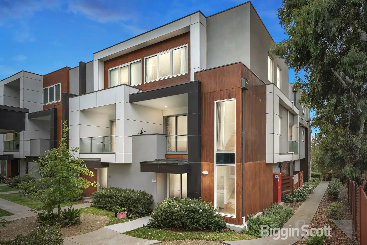 Main view of Homely townhouse listing, 11/7 Hay Street, Box Hill South VIC 3128