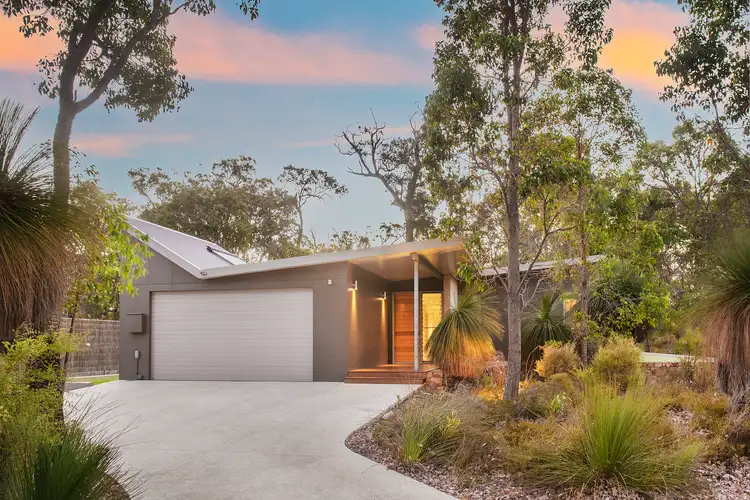 17 Honeytree Grove, Cowaramup WA 6284