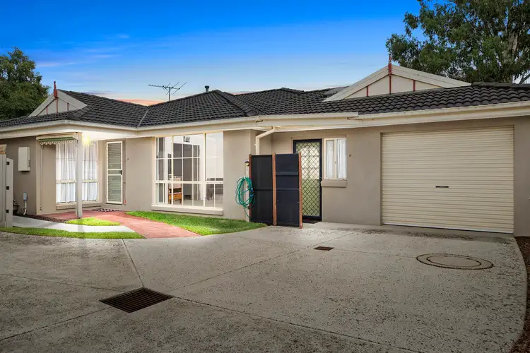 2/22 Graham Avenue, Kilsyth VIC 3137