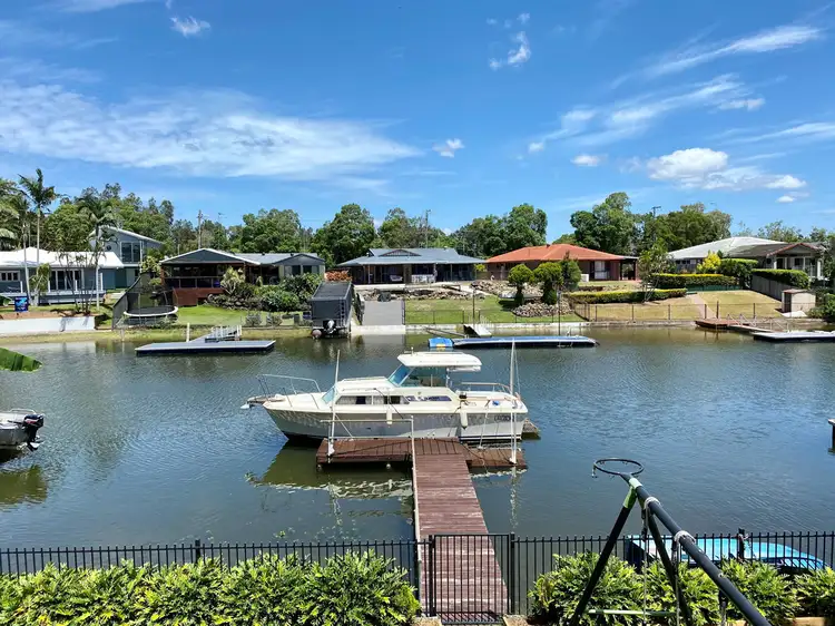 16 Gregory Drive, Carrara QLD 4211
