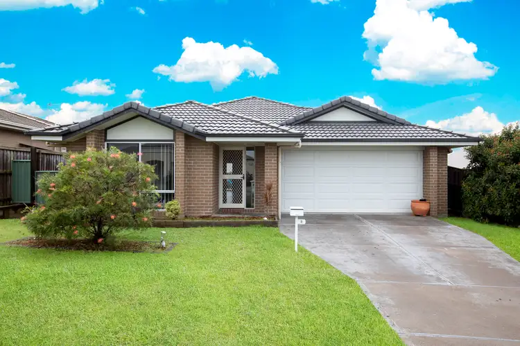 8 Shoveler Street, Aberglasslyn NSW 2320