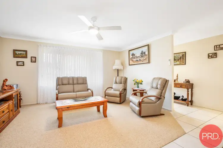 Second view of Homely house listing, 5 Budgeree Drive, Aberglasslyn NSW 2320