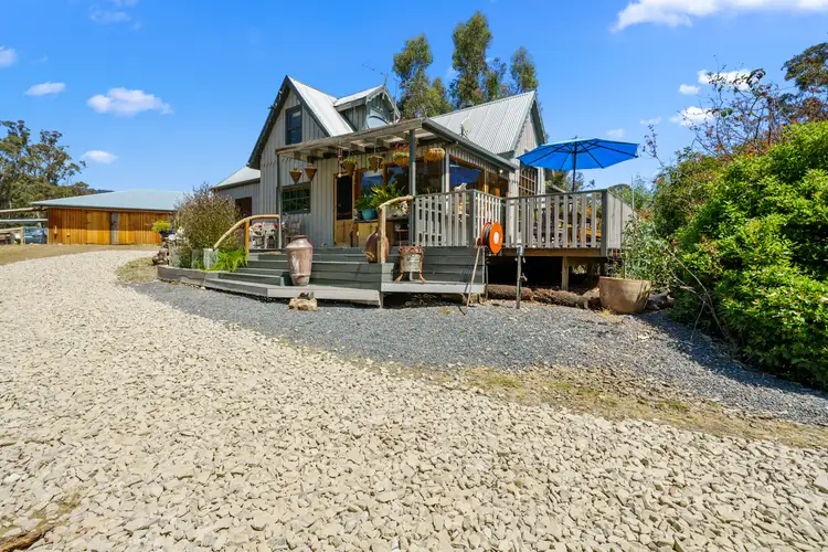 15 Mountain Place, Molesworth TAS 7140