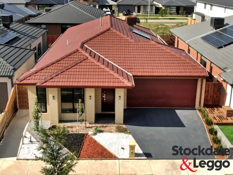 Second view of Homely house listing, 5 Nelse Way, Werribee VIC 3030