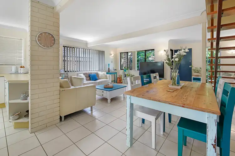 Fifth view of Homely townhouse listing, 2/23 Donald Avenue, Paradise Point QLD 4216