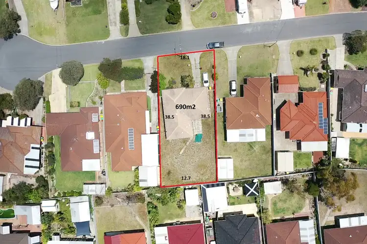Second view of Homely house listing, 11 Oakdale Close, Safety Bay WA 6169