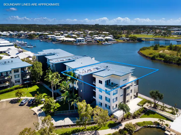 Main view of Homely unit listing, 444/3 Pendraat Parade, Hope Island QLD 4212
