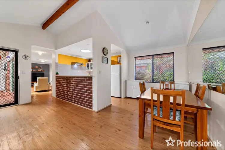 2/114 Parkin Street, Rockingham WA 6168