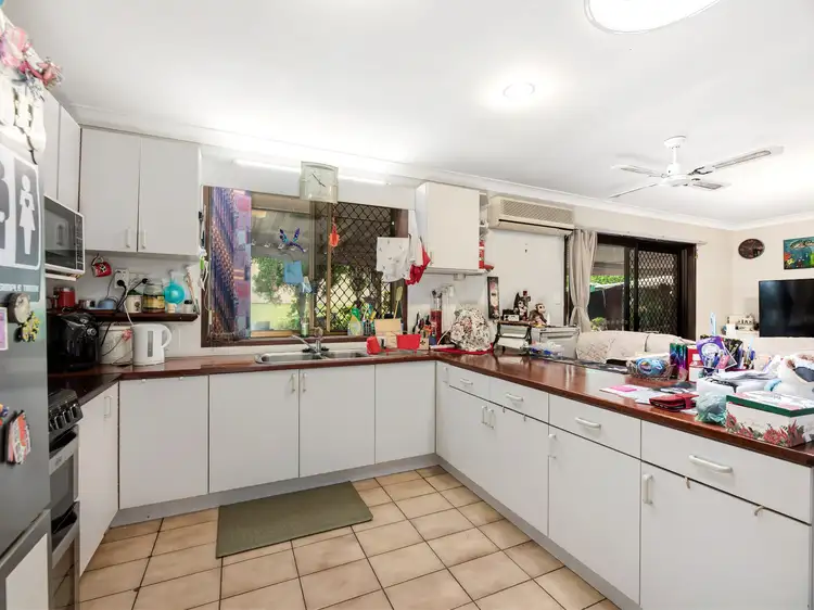 Fifth view of Homely house listing, 19 Carinya Crescent, Karana Downs QLD 4306