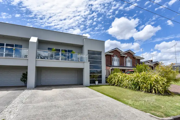 Main view of Homely house listing, 2/77 North Terrace, Mount Gambier SA 5290