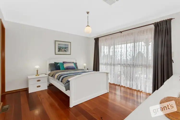 Fifth view of Homely house listing, 16 Oxley Way, Endeavour Hills VIC 3802