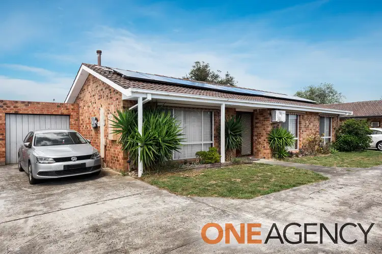 2/17 Fairfield Street, Cranbourne VIC 3977