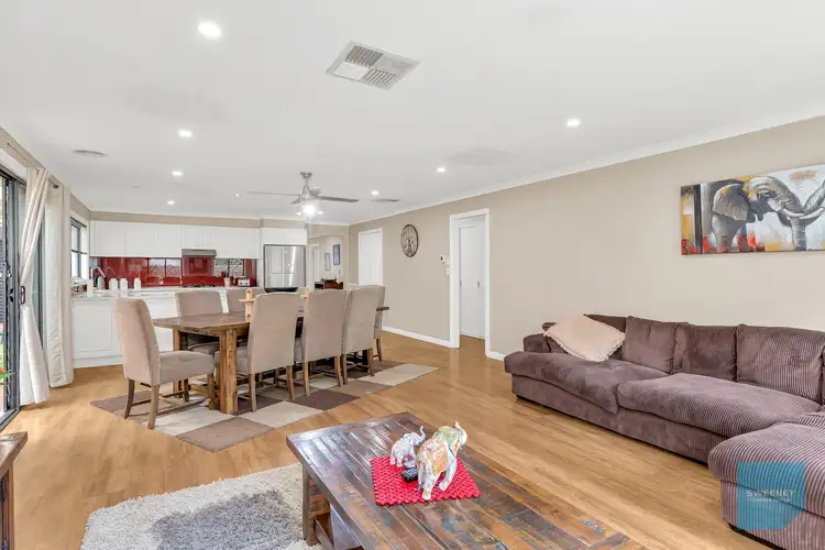 Fifth view of Homely house listing, 10 The Parkway, Caroline Springs VIC 3023