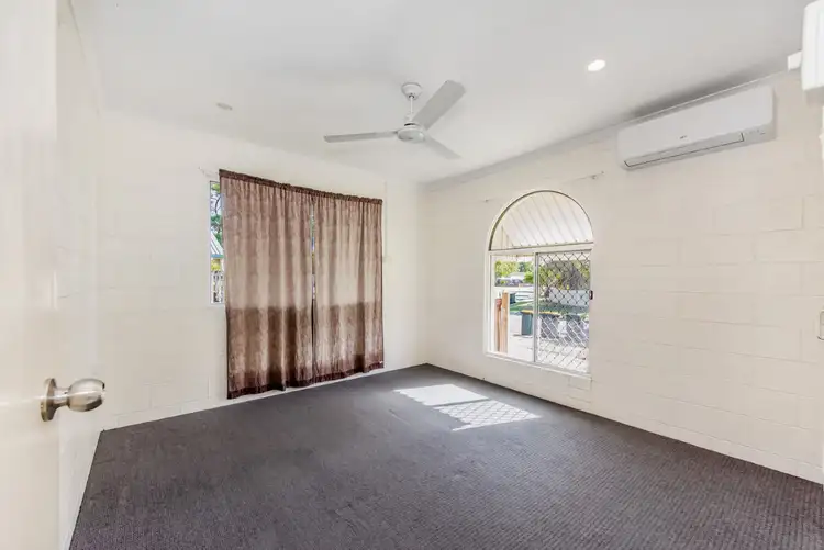 Sixth view of Homely house listing, 1/24 Lorraine Court, Andergrove QLD 4740
