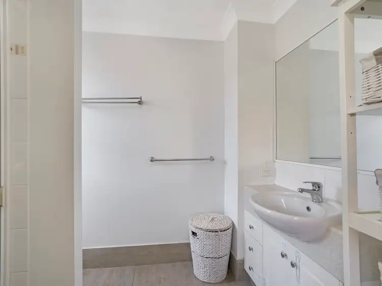 Seventh view of Homely unit listing, Unit 18/4 Proud Street, Labrador QLD 4215