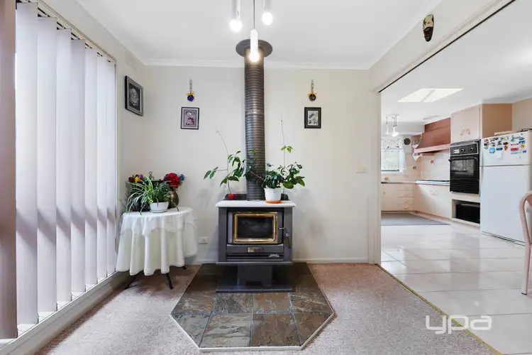 Fourth view of Homely house listing, 4 Peveril Close, Kings Park VIC 3021