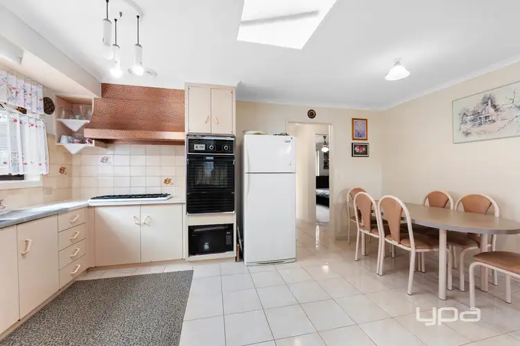 Fifth view of Homely house listing, 4 Peveril Close, Kings Park VIC 3021