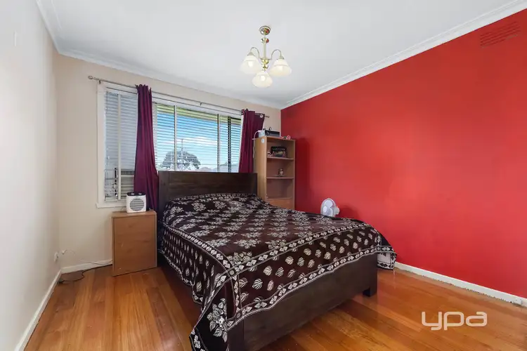 Fourth view of Homely house listing, 17 Stradbroke Drive, St Albans VIC 3021