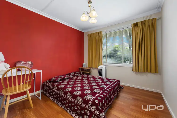 Fifth view of Homely house listing, 17 Stradbroke Drive, St Albans VIC 3021