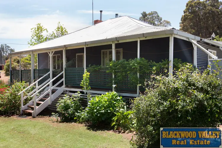 4 Coverley Road, Bridgetown WA 6255