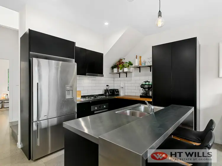 Sixth view of Homely townhouse listing, 2/243 West Street, Blakehurst NSW 2221