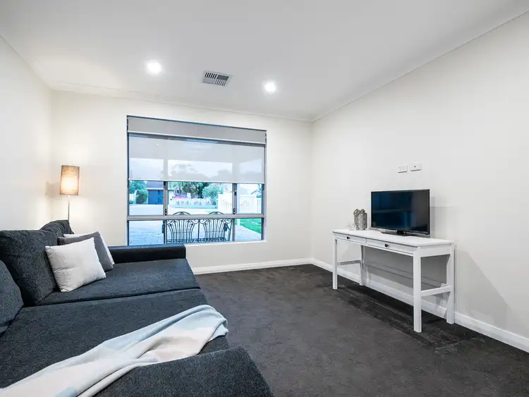 Fifth view of Homely house listing, 2 Cleopatra Street, Palmyra WA 6157