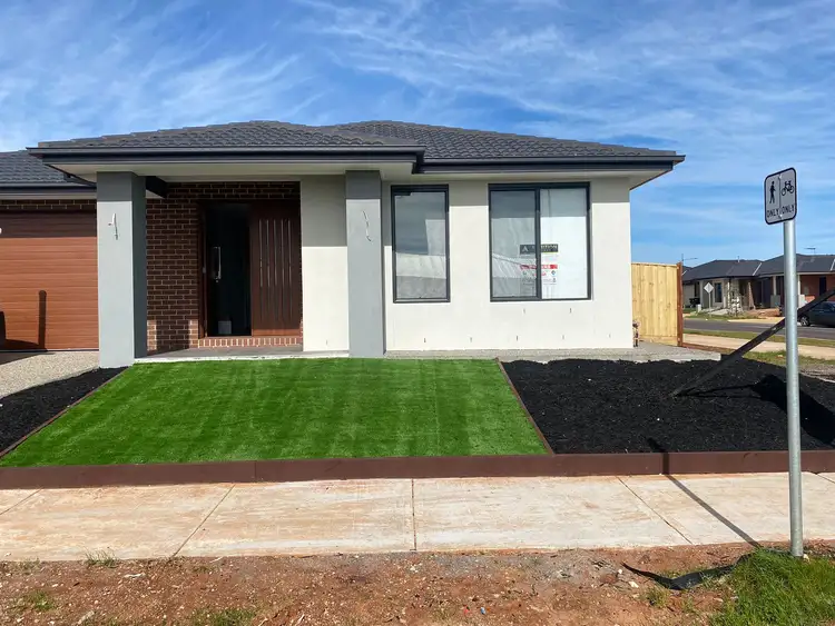Second view of Homely house listing, 25 Murray Rd, Thornhill Park VIC 3335