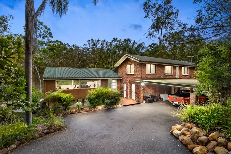 8 Henry Court, Cashmere QLD 4500