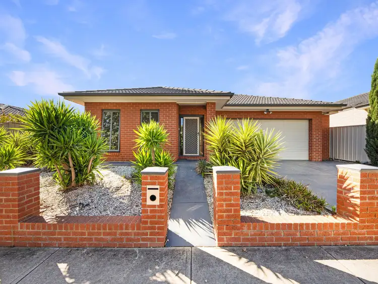 37 Victoria Cross Parade, Wodonga VIC 3690