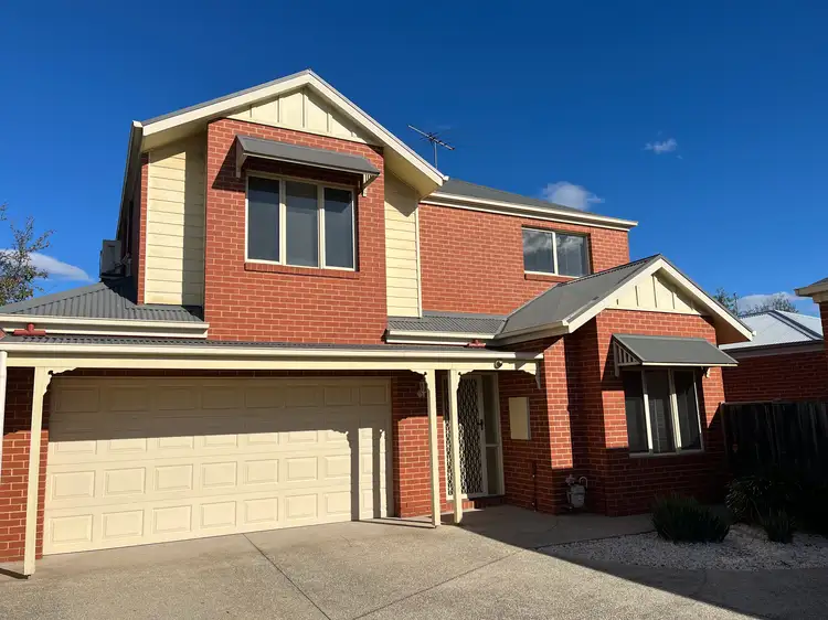 2/19 Marshall Street, Newtown VIC 3220