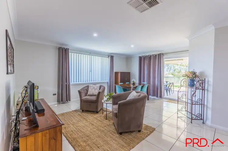 Second view of Homely house listing, 25 Kaputar Close, Tamworth NSW 2340