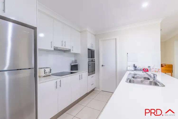 Fourth view of Homely house listing, 25 Kaputar Close, Tamworth NSW 2340