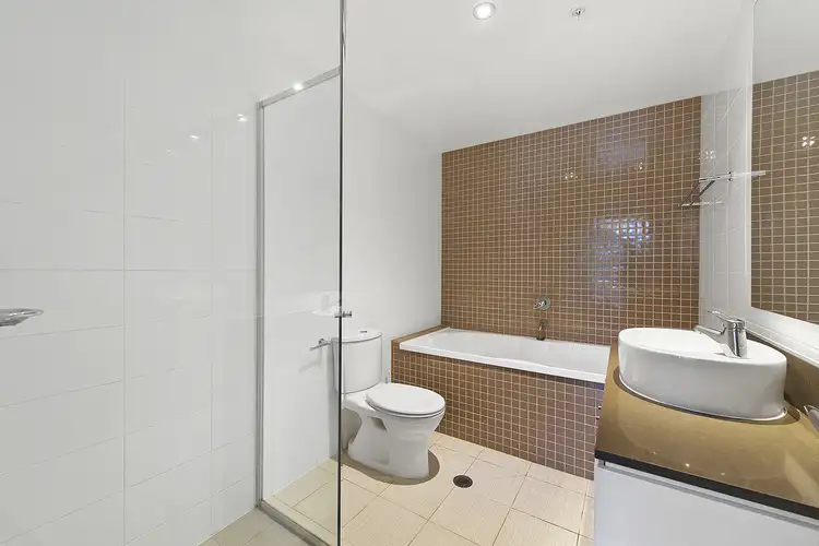 Sixth view of Homely apartment listing, 404/4 Como Crescent, Southport QLD 4215