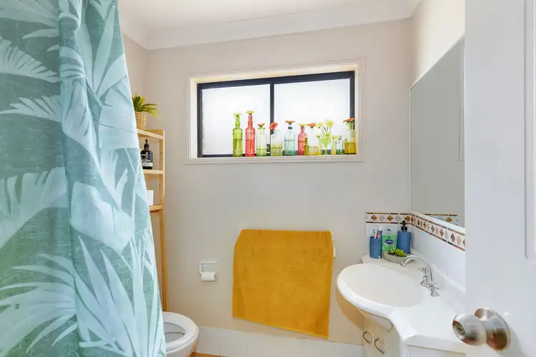 Sixth view of Homely house listing, 1 Fairbank Court, Merrimac QLD 4226