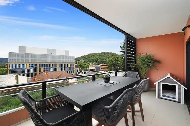 203/25 Mann Street, Gosford NSW 2250