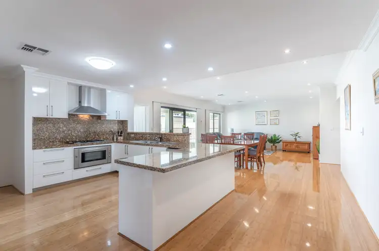 25 Almond Avenue, Shoalwater WA 6169